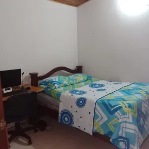 Amobladas En Habitación en casa particular Villavicencio
